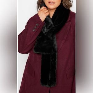 Faux-Fur Pull-Through Scarf Stole Wrap NEW With Tags